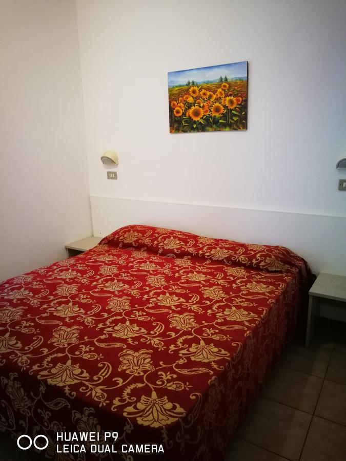 Hotel Riviera Rimini Zewnętrze zdjęcie