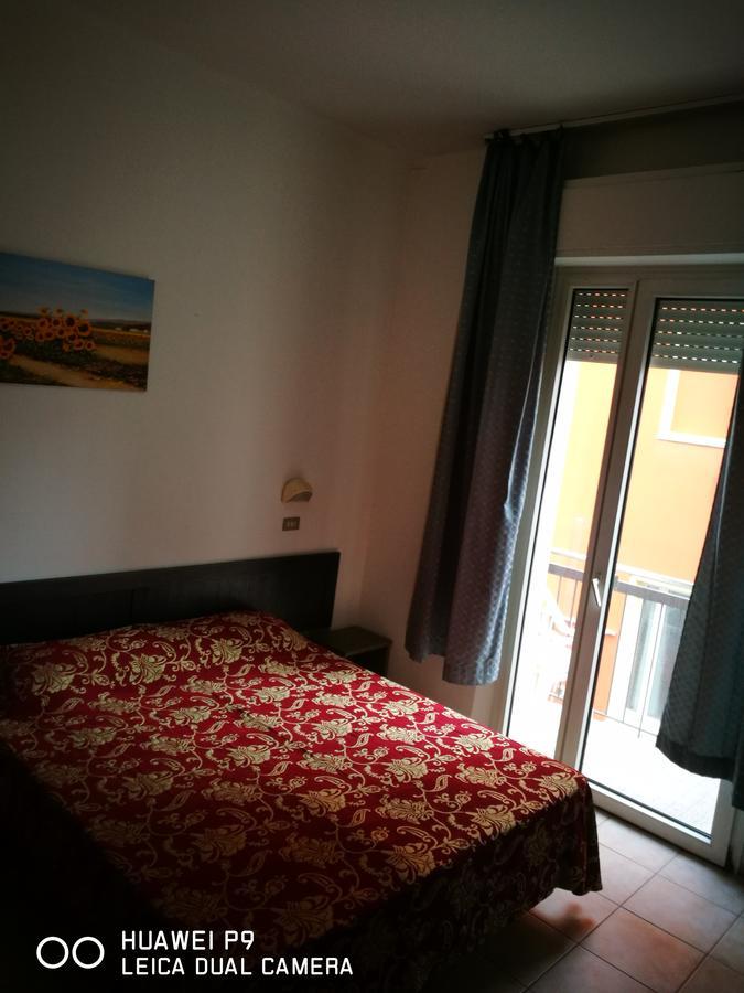 Hotel Riviera Rimini Zewnętrze zdjęcie