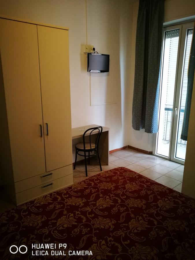Hotel Riviera Rimini Zewnętrze zdjęcie