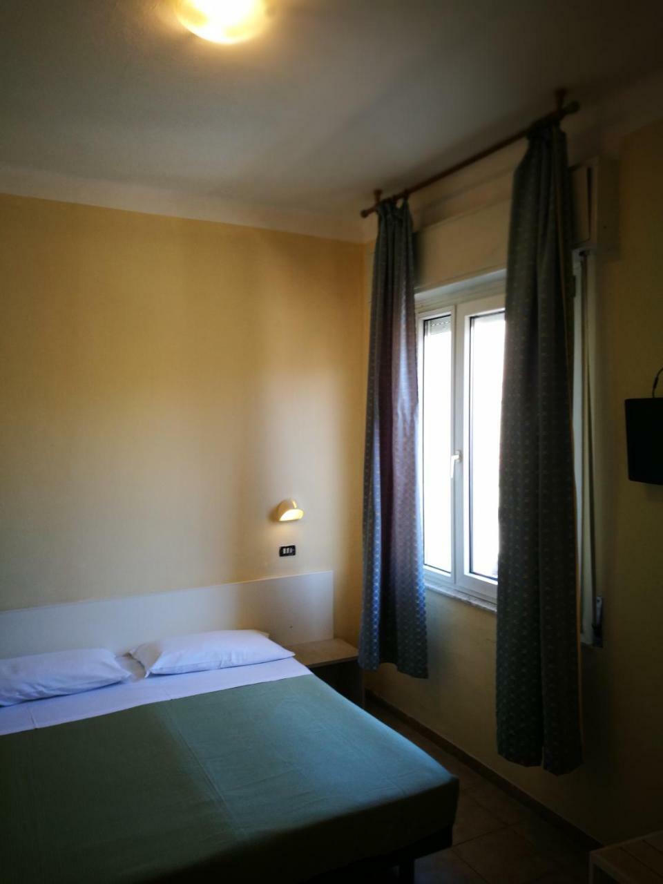 Hotel Riviera Rimini Zewnętrze zdjęcie